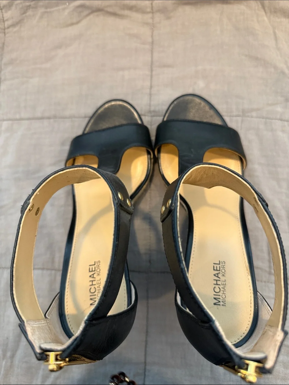 MICHAEL Michael Kors NWOT! Black Leather 